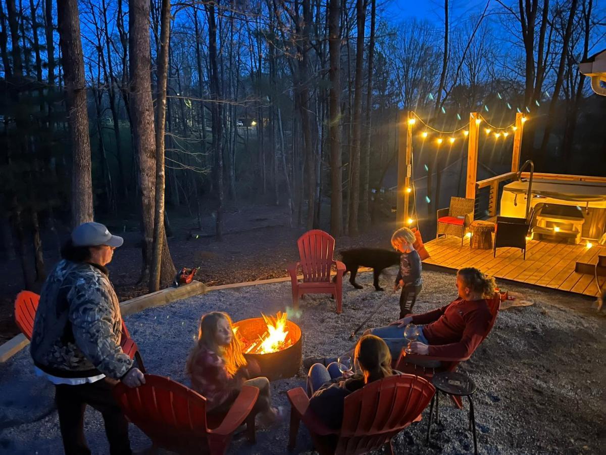 Less Than 3 Miles To Downtown With Firepit 엘리제이 외부 사진